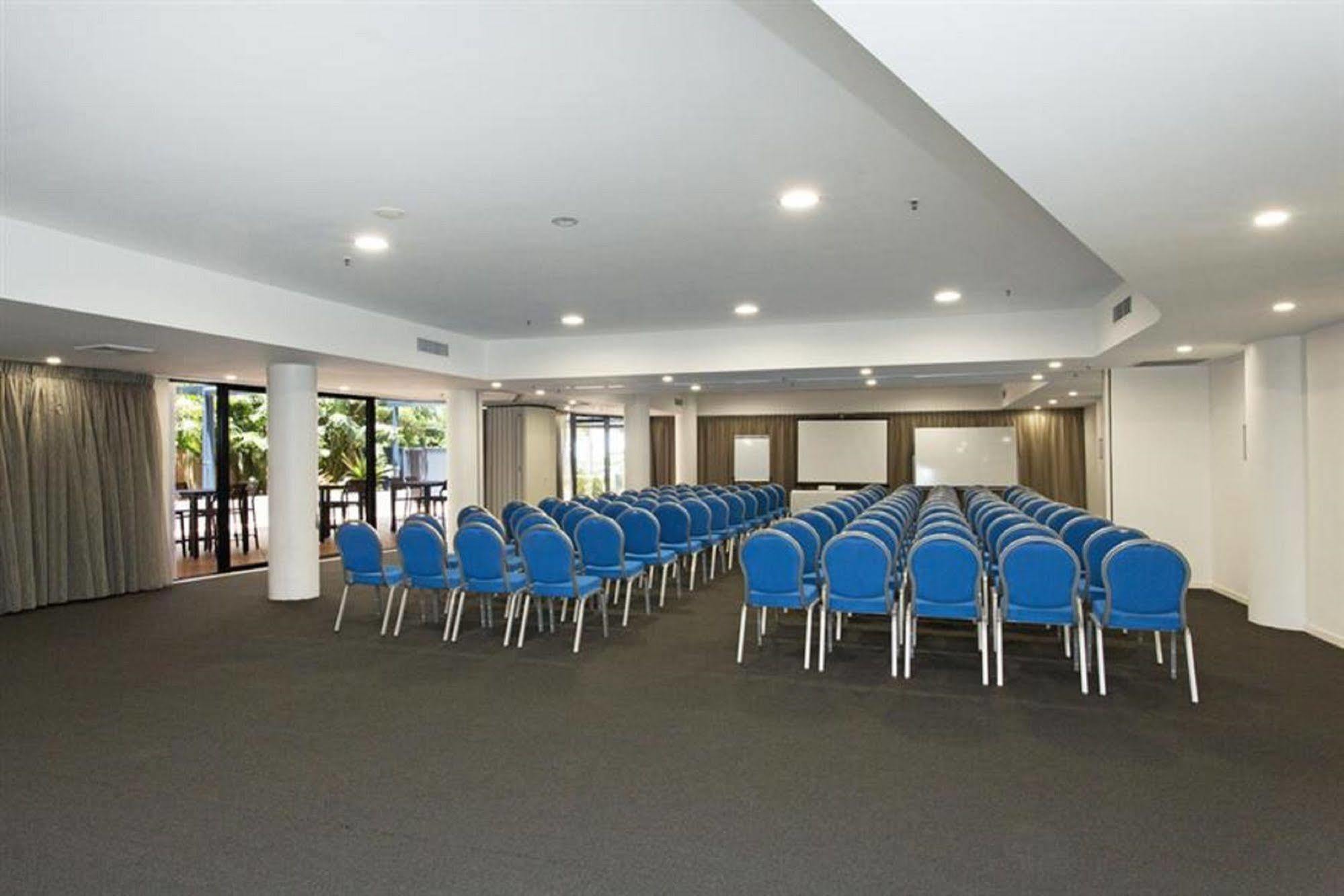 Breakfree Grand Pacific Aparthotel Καλούντρα Εξωτερικό φωτογραφία
